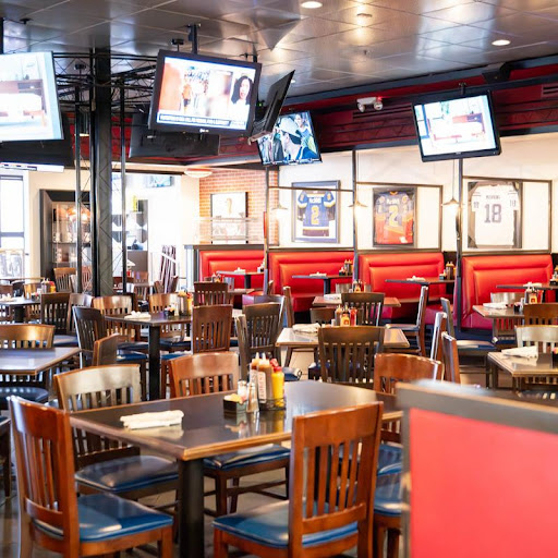 Lester's Louis